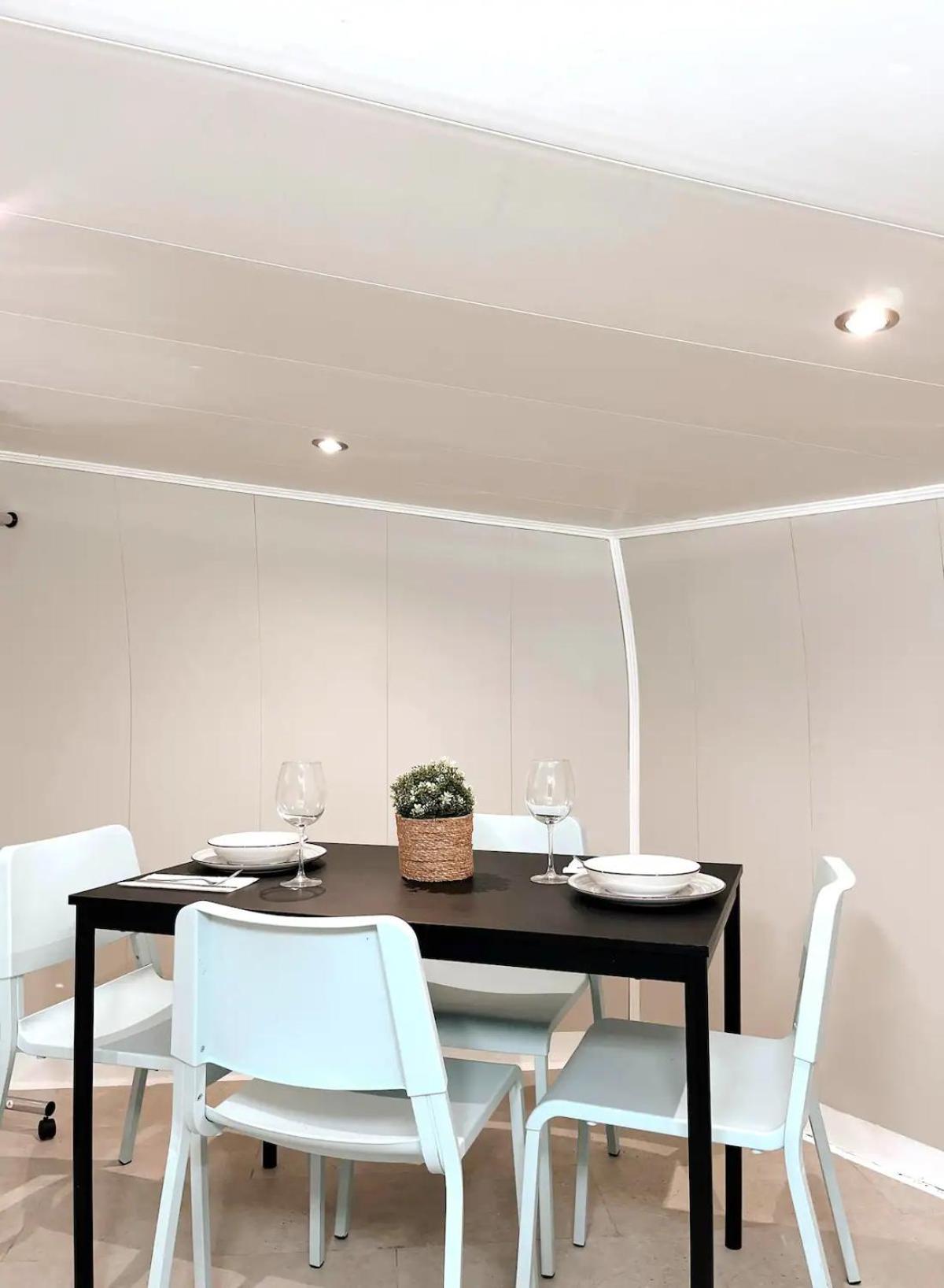 Apartamento En Casco Antiguo De Alicante Bagian luar foto